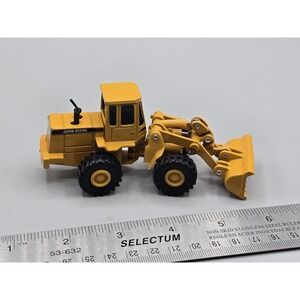 Ertl 1:64 John Deere Wheel Loader Tractor 544G Yellow Die Cast Tractor VTG
